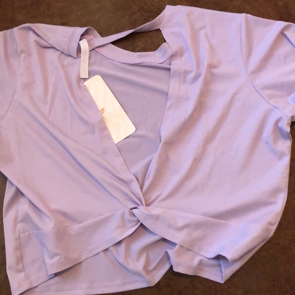 Fabletics Athletic Shirt - Picture 3 of 3